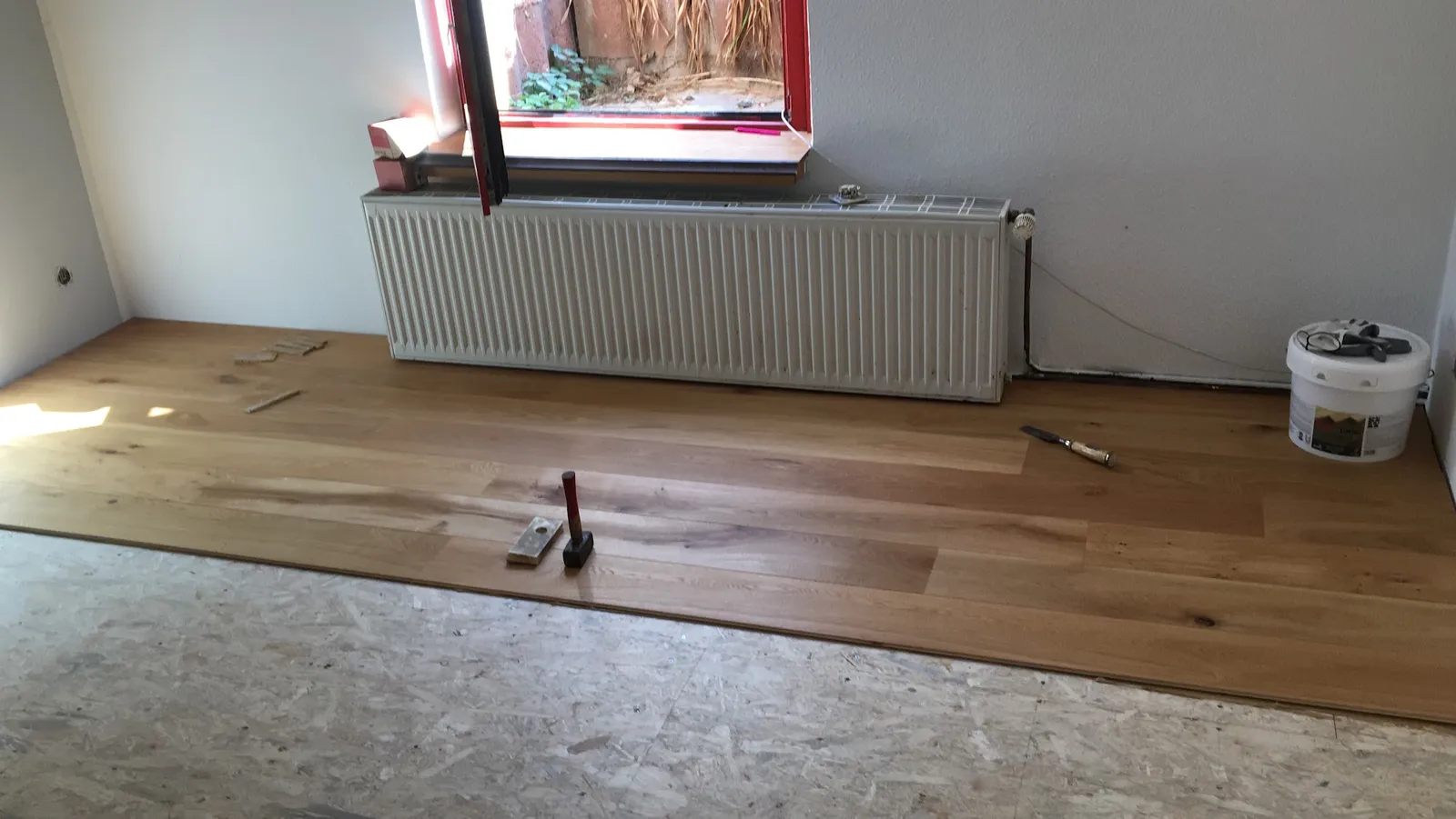 Verlegung von breiten Landhausdielen